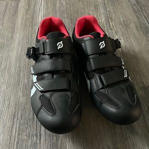 Peleton spin shoes men’s size 45 (US size 11)